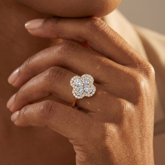 Anillo Trébol de Moissanita en Plata 925