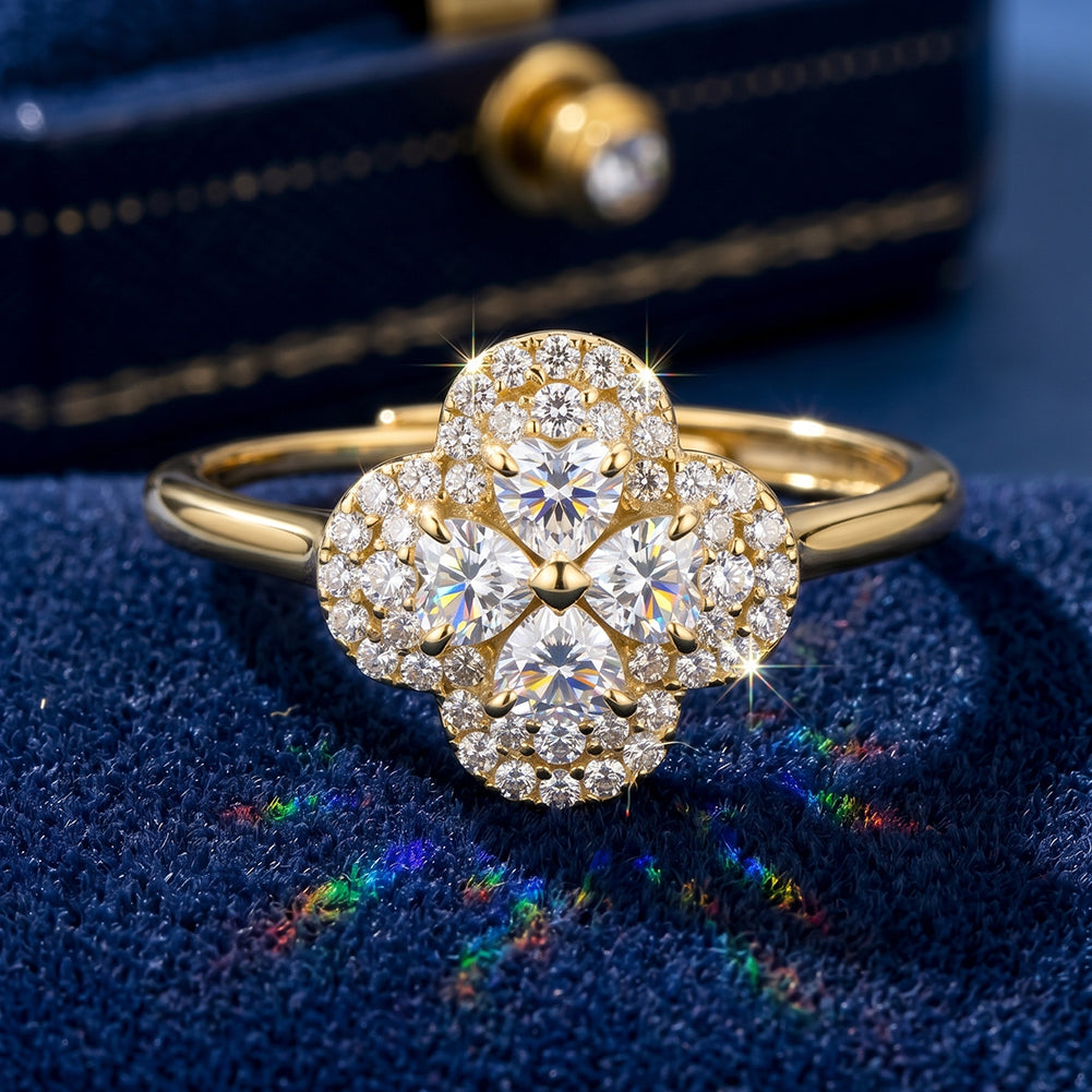 Anillo Trébol de Moissanita en Plata 925