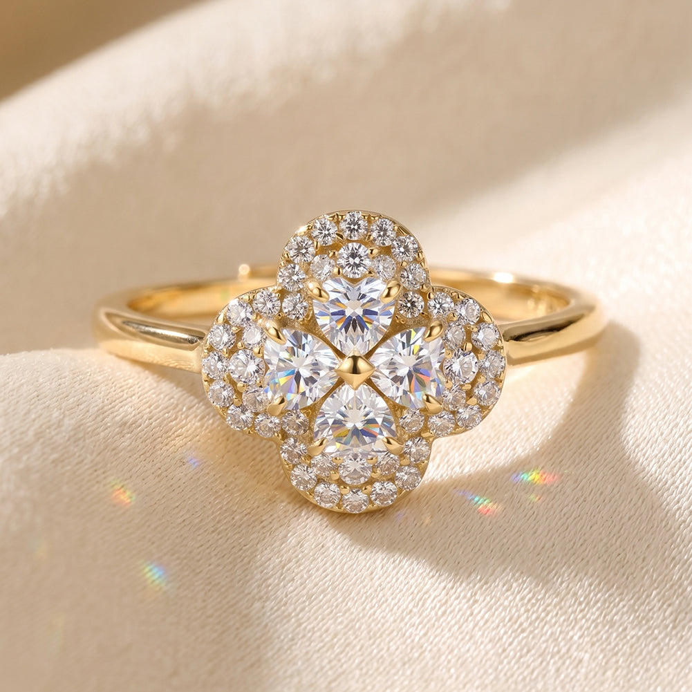 Anillo Trébol de Moissanita en Plata 925
