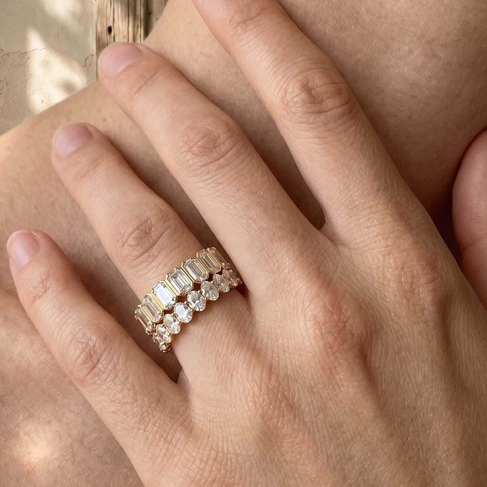 Anillo Eternity Ovl de Moissanita en Plata 925